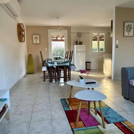 Maison 3 Pieces Avec Jardin Et Terrasse - Jusqu'a 4 Personnes - Sur Ar000-014 Villa *