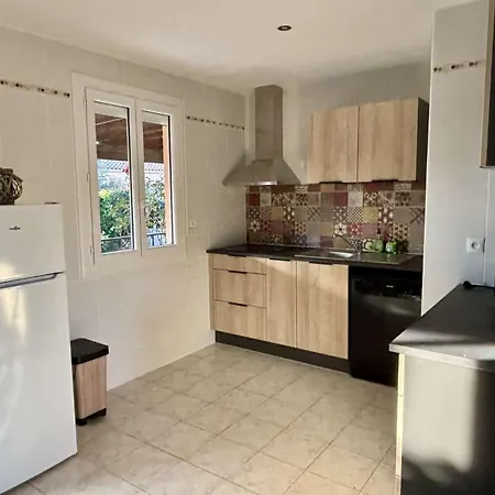 Maison 3 Pieces Avec Jardin Et Terrasse - Jusqu'a 4 Personnes - Sur Ar000-014